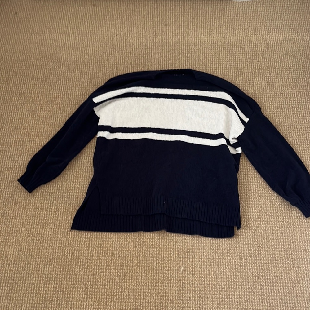 American eagle navy sweater with white thick stripe on front and back size xs/s